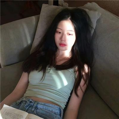 荒林艳骨